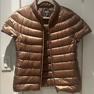 Martha Stewart Gold Brown Puffer Jacket with front pockets (Herno lookalike)